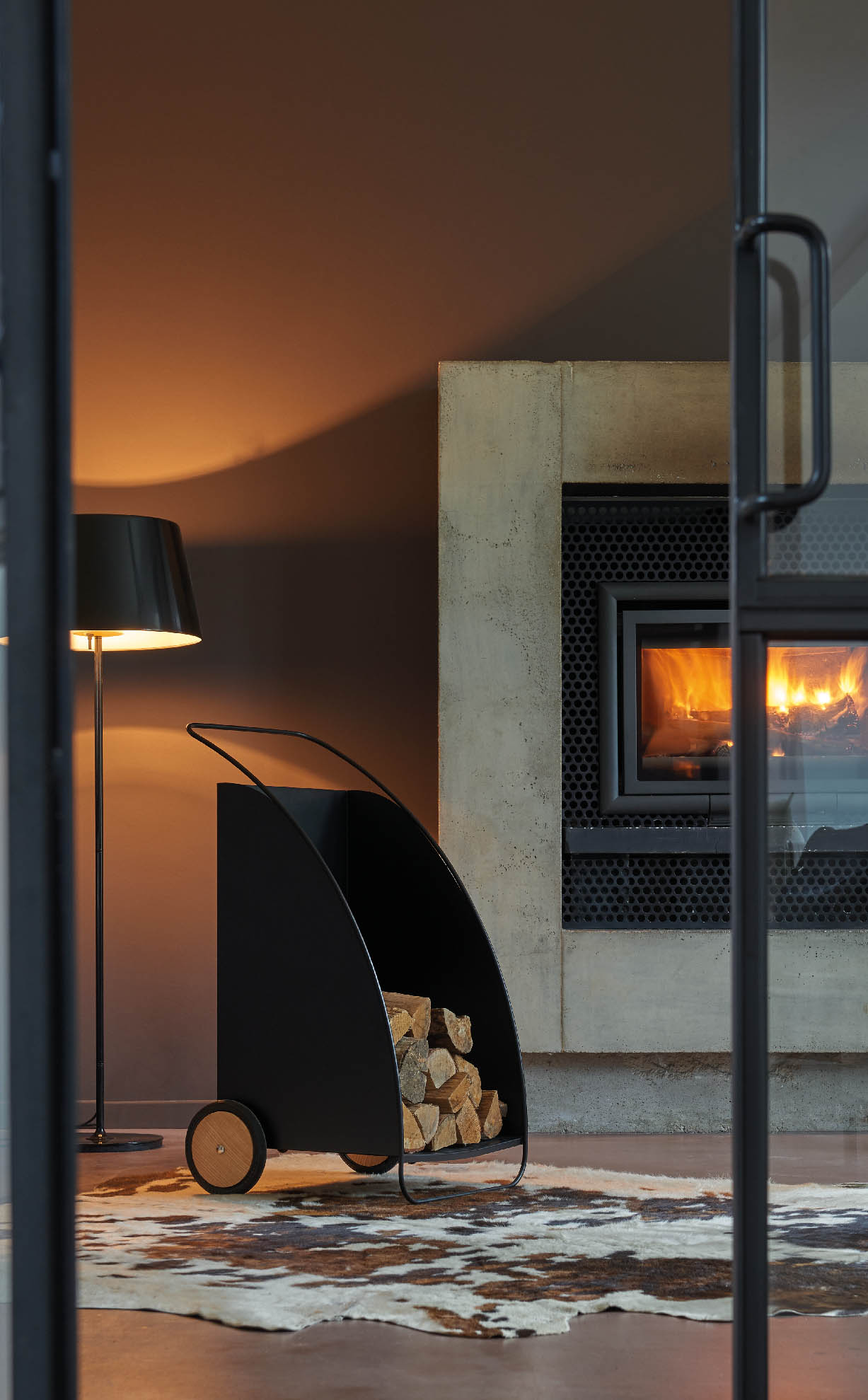 Range buche design - Eliss - Poêles, cheminées et foyers - Accessoires